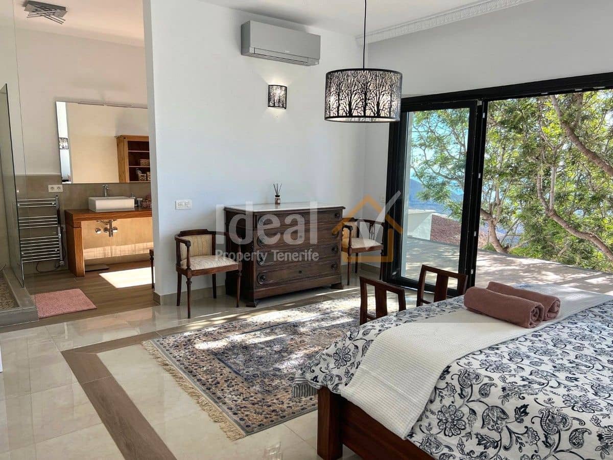 4 soveværelse Villa til salg i Guimar med swimmingpool garage - € 1.299.000 (Ref: 8467712)