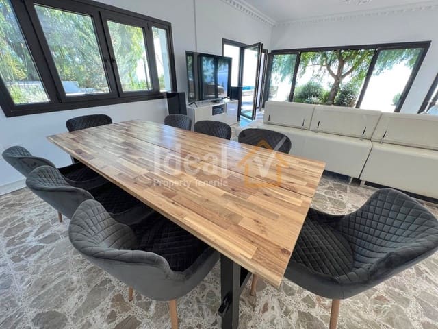 4 soverom Villa til salgs i Güímar med svømmebasseng garasje - € 1 299 000 (Ref: 8467712)