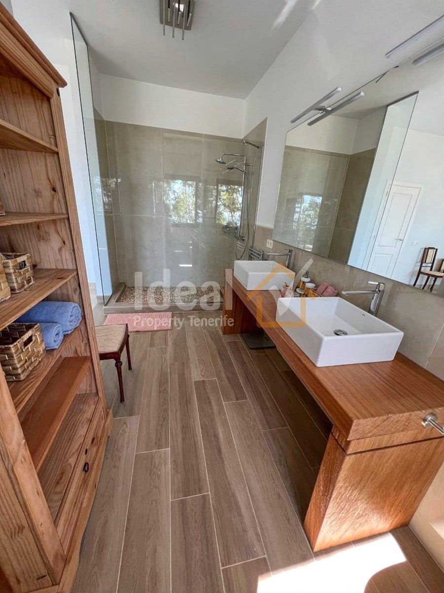 4 soveværelse Villa til salg i Guimar med swimmingpool garage - € 1.299.000 (Ref: 8467712)