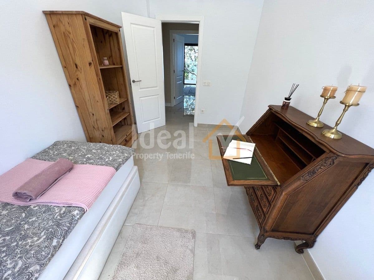 4 soveværelse Villa til salg i Guimar med swimmingpool garage - € 1.299.000 (Ref: 8467712)