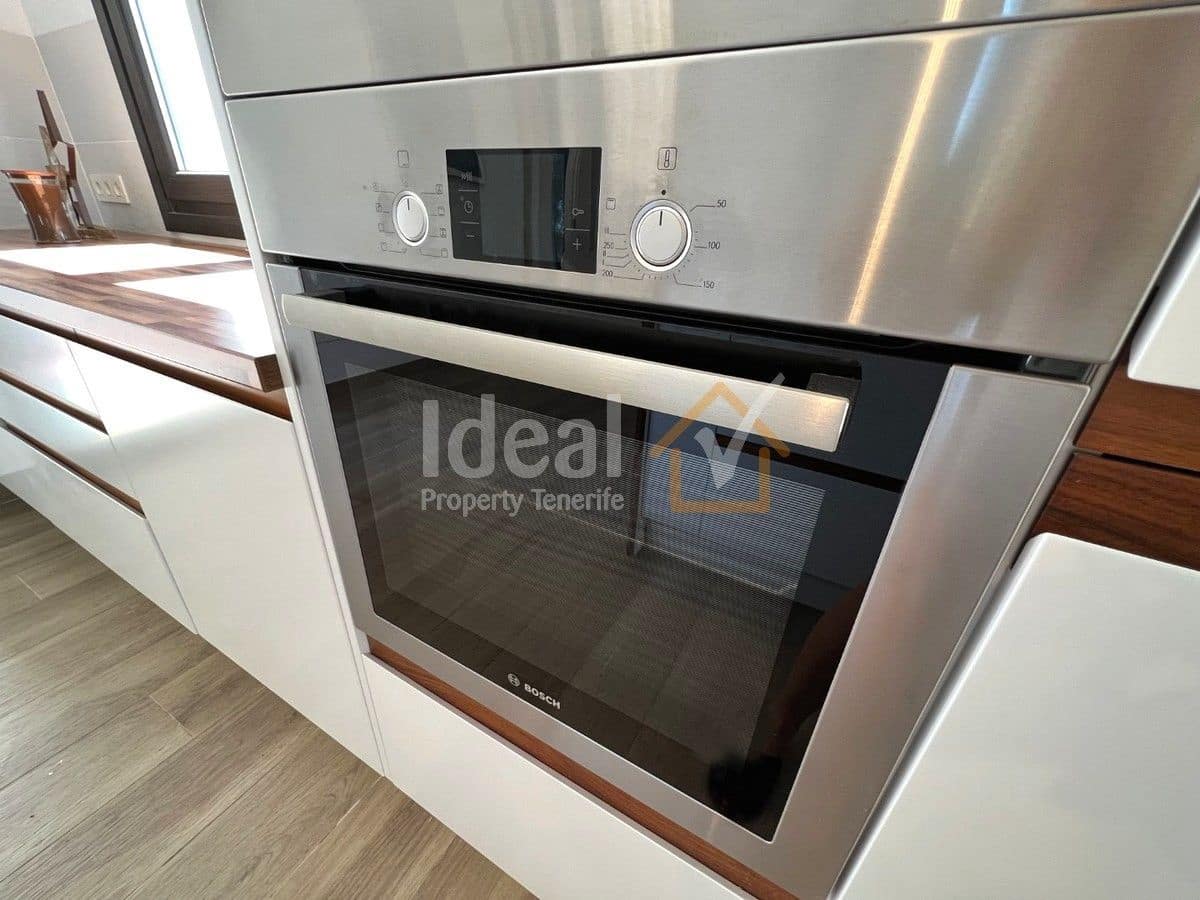 4 soveværelse Villa til salg i Guimar med swimmingpool garage - € 1.299.000 (Ref: 8467712)