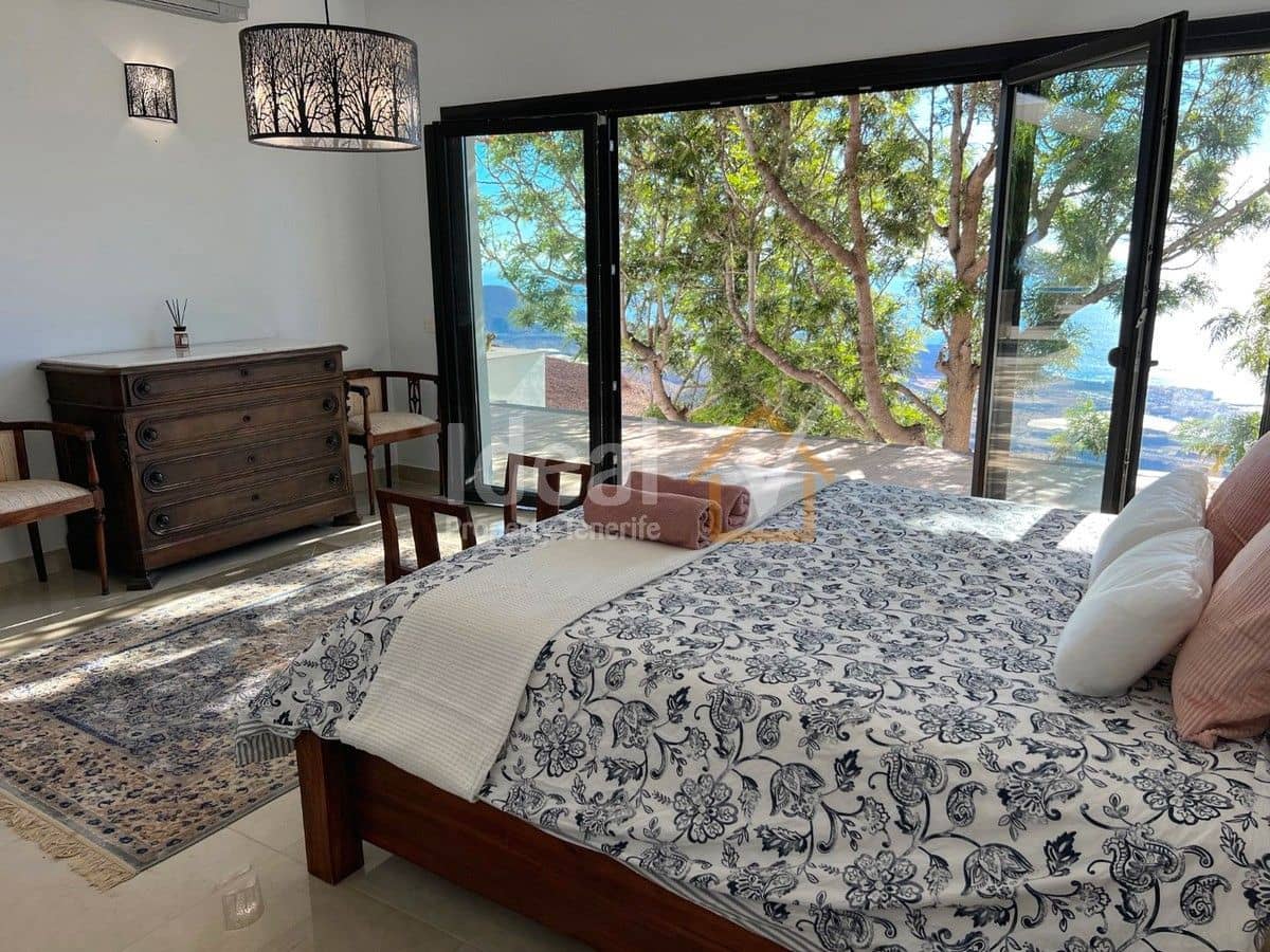 4 soveværelse Villa til salg i Guimar med swimmingpool garage - € 1.299.000 (Ref: 8467712)