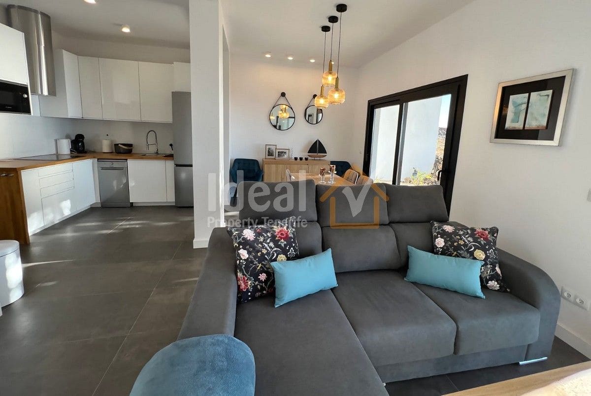 4 soveværelse Villa til salg i Guimar med swimmingpool garage - € 1.299.000 (Ref: 8467712)