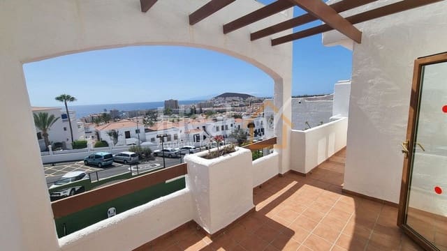 2 quarto Penthouse para venda em Los Cristianos, Arona com piscina - 265 000 € (Ref: 8484375)
