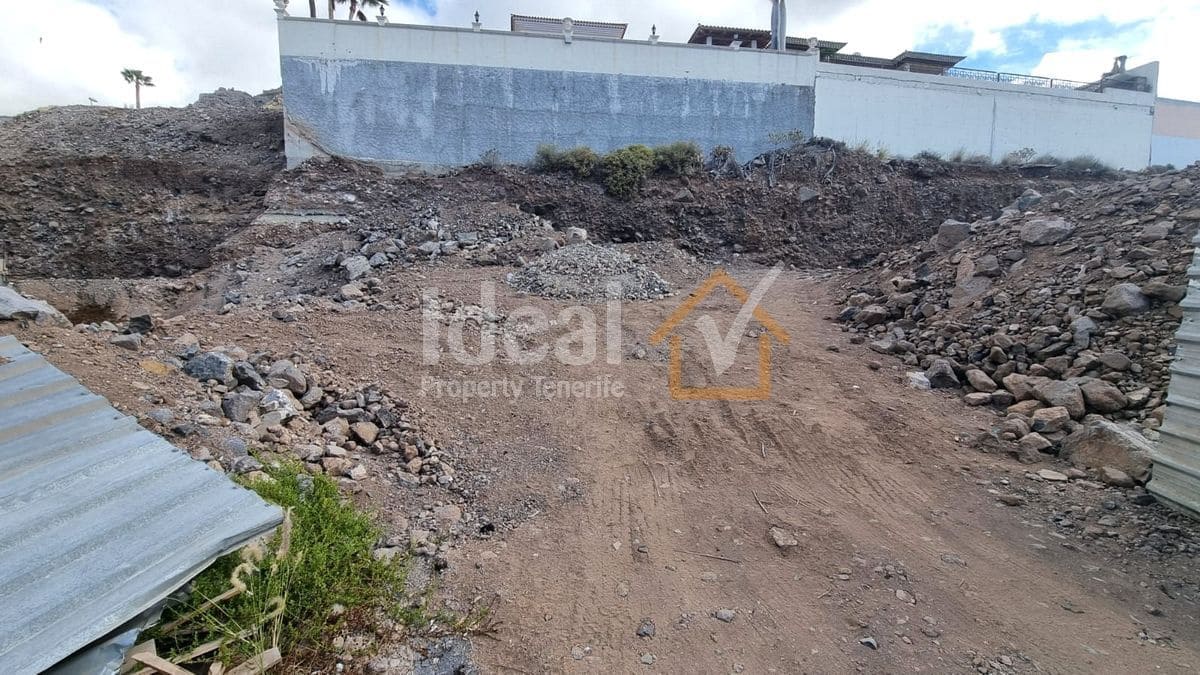 Grunde uden byggetilladelser til salg i Torviscas - € 840.000 (Ref: 8619761)