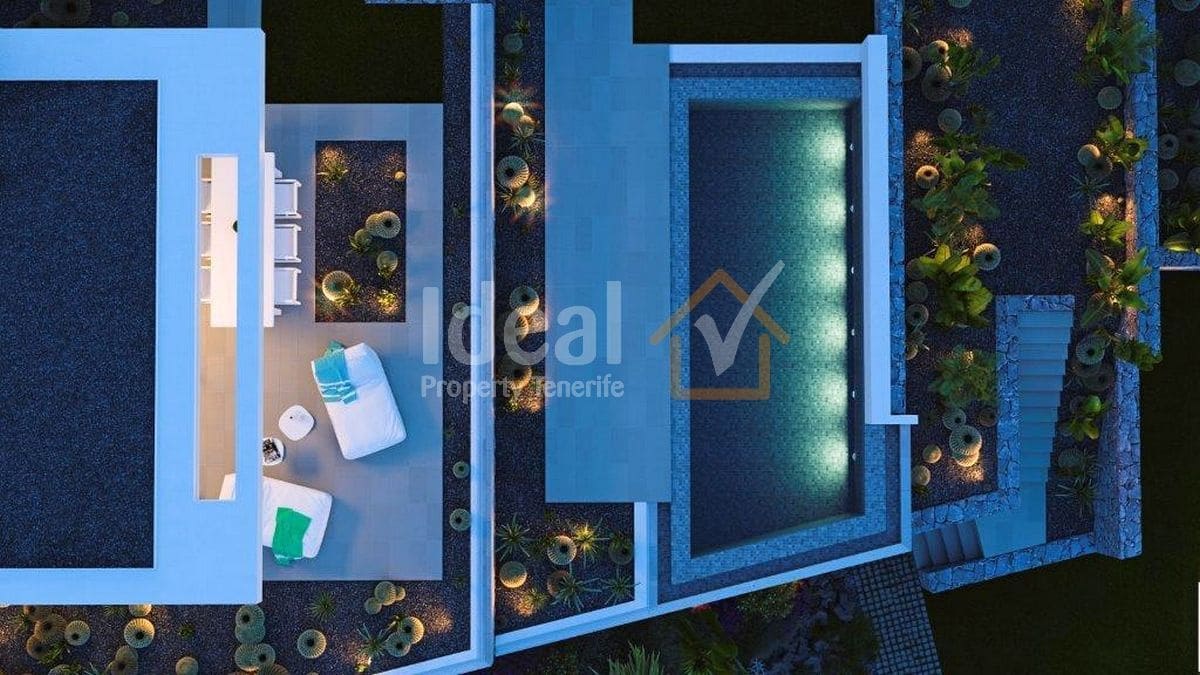 3 sypialnia Willa na sprzedaż w Guia de Isora z basenem garażem - 1 705 000 € (Ref: 8622566)