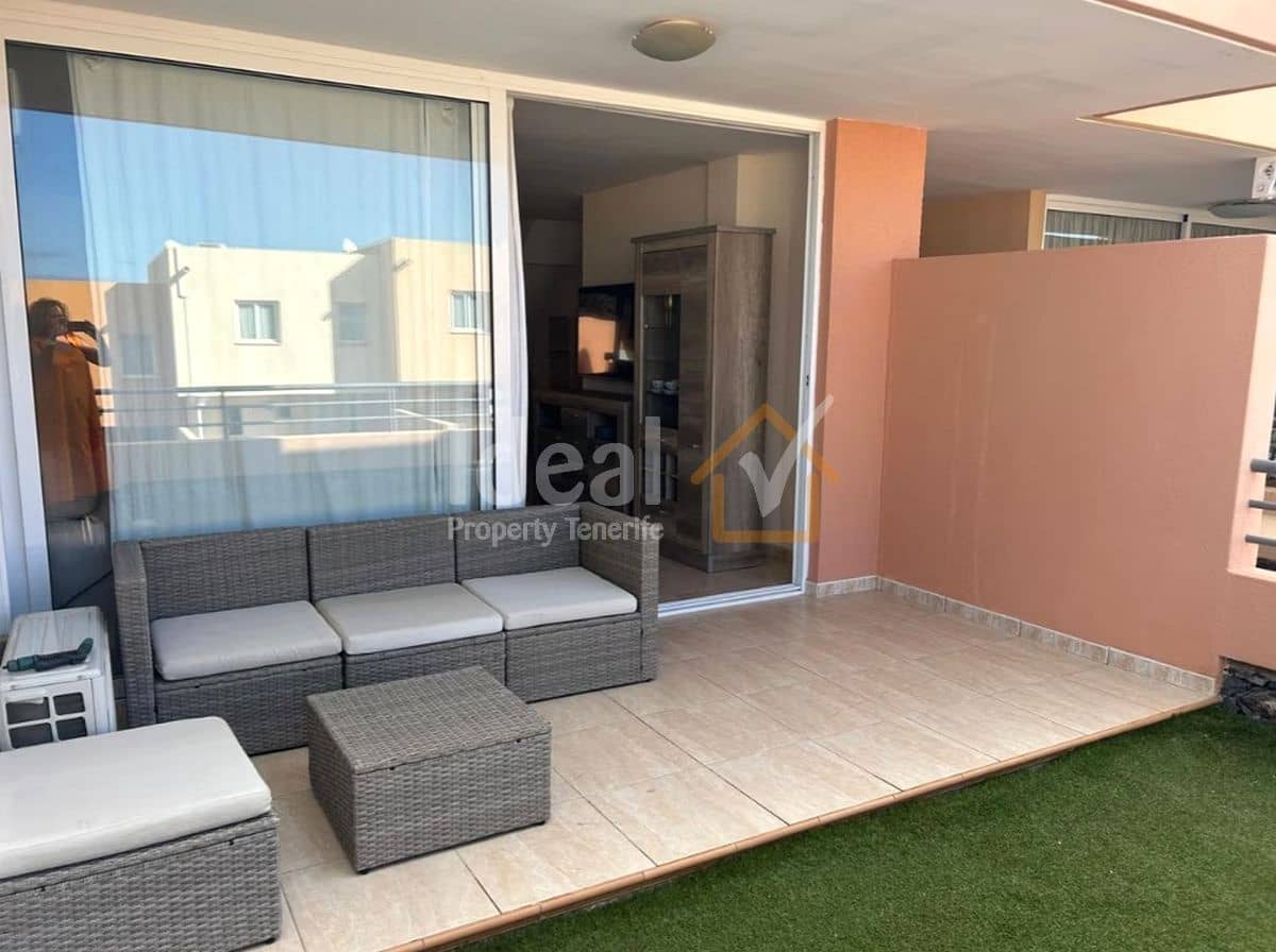 3 soveværelse Semi-Rækkehus til salg i Costa Adeje med garage - € 500.000 (Ref: 8626484)