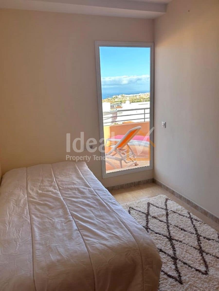 3 soveværelse Semi-Rækkehus til salg i Costa Adeje med garage - € 500.000 (Ref: 8626484)