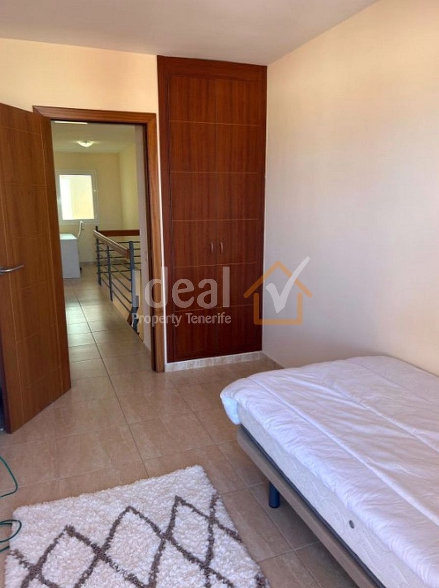 3 soveværelse Semi-Rækkehus til salg i Costa Adeje med garage - € 500.000 (Ref: 8626484)