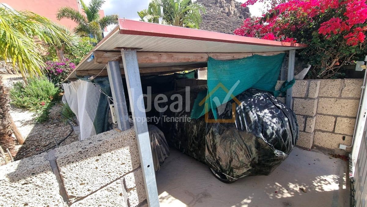 5 sypialnia Willa na sprzedaż w Arona z garażem - 1 045 000 € (Ref: 8629850)