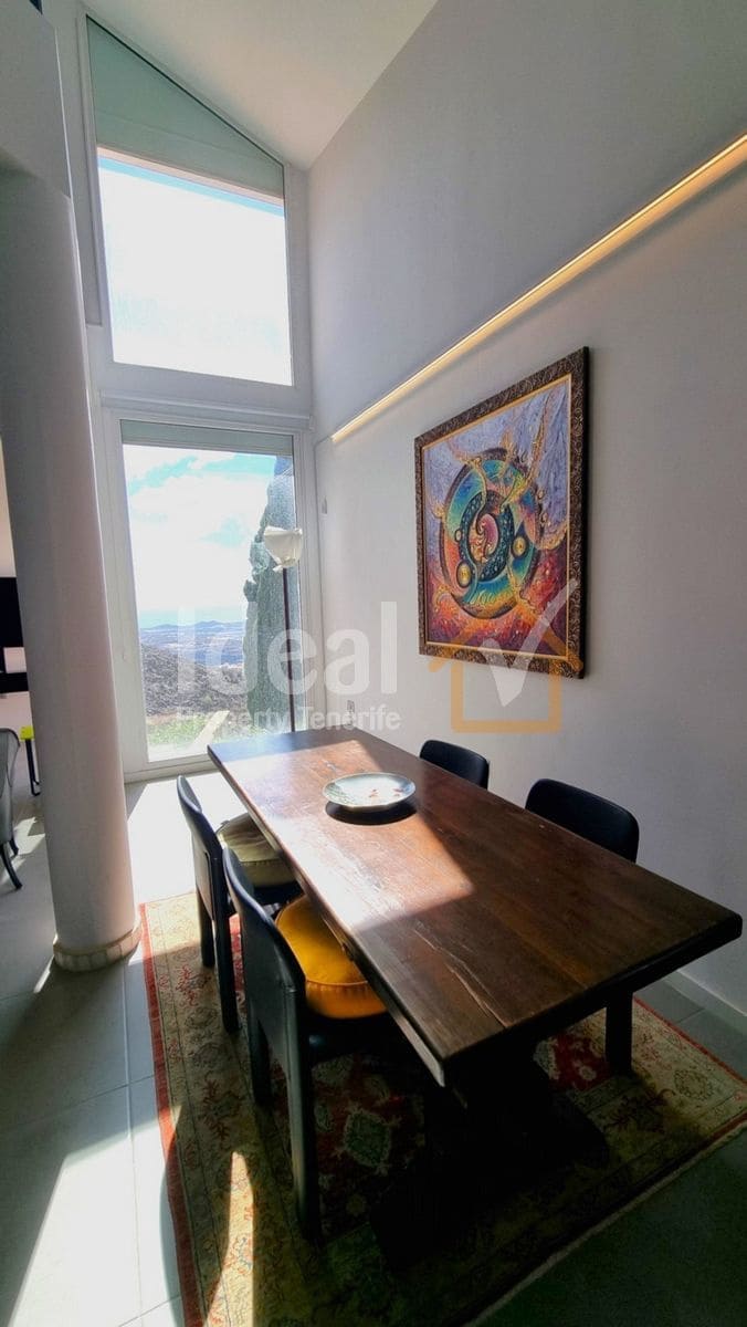 5 sypialnia Willa na sprzedaż w Arona z garażem - 1 045 000 € (Ref: 8629850)