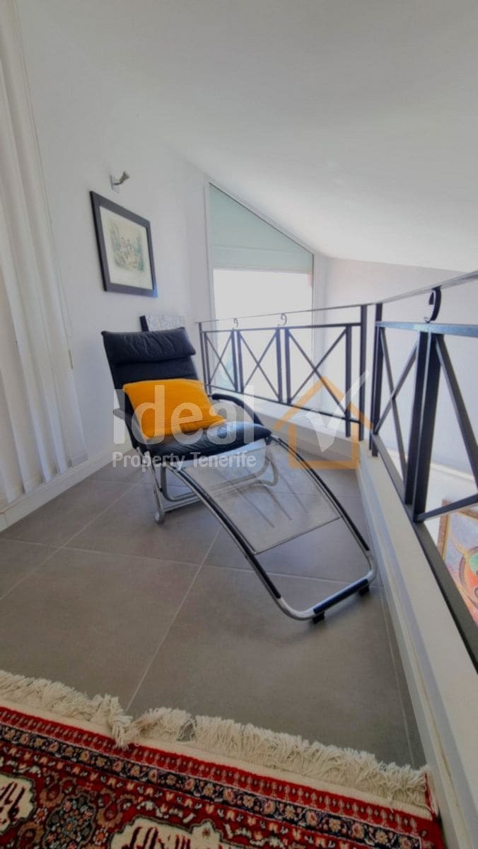 5 sypialnia Willa na sprzedaż w Arona z garażem - 1 045 000 € (Ref: 8629850)