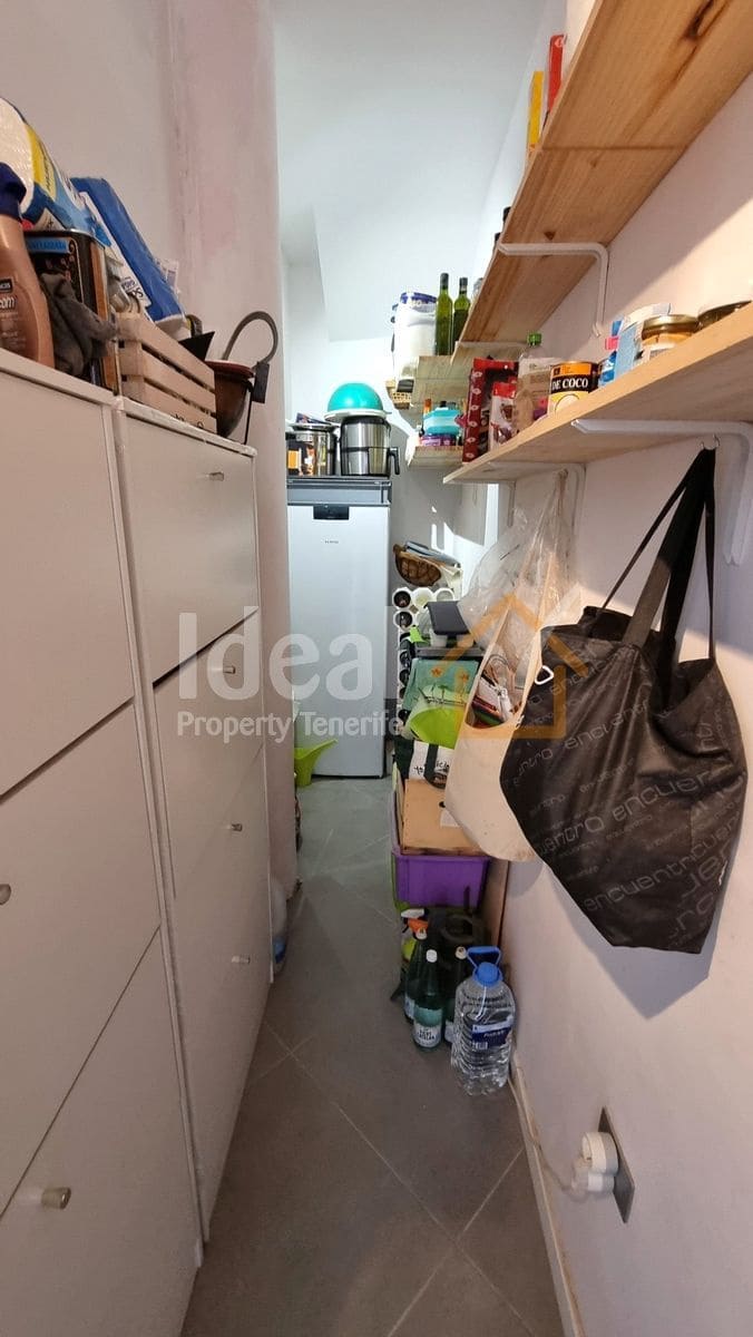 5 sypialnia Willa na sprzedaż w Arona z garażem - 1 045 000 € (Ref: 8629850)