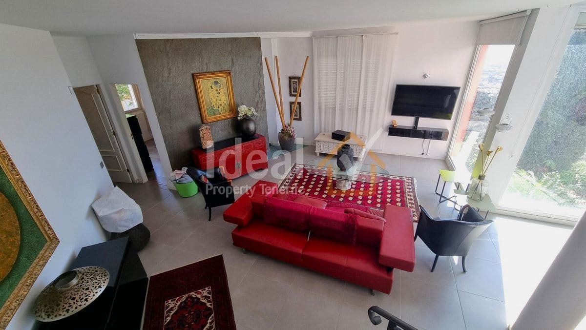 5 sypialnia Willa na sprzedaż w Arona z garażem - 1 045 000 € (Ref: 8629850)