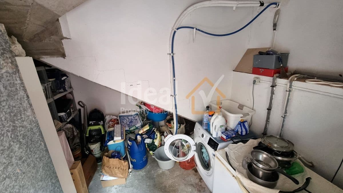 5 sypialnia Willa na sprzedaż w Arona z garażem - 1 045 000 € (Ref: 8629850)