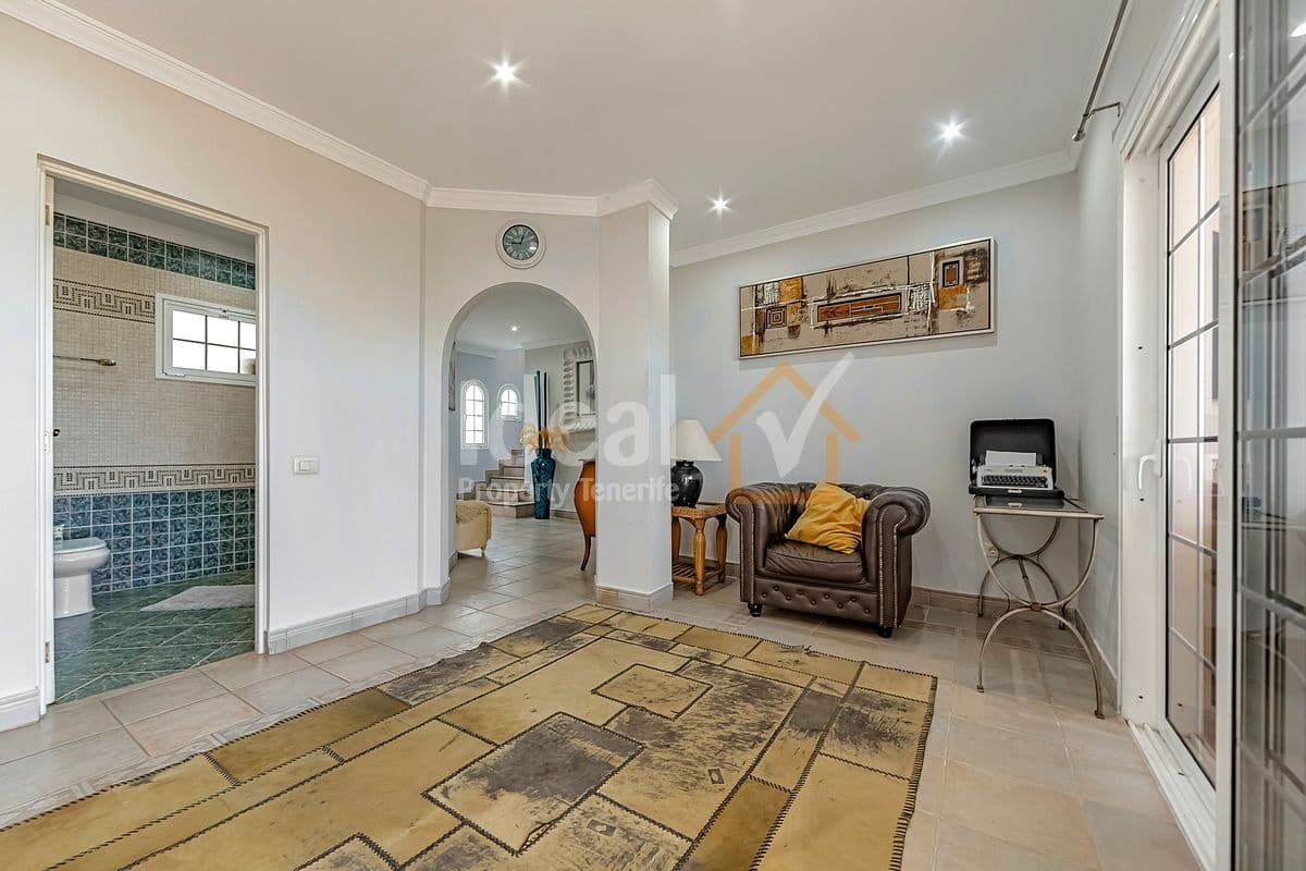 3 soveværelse Villa til salg i Callao Salvaje med swimmingpool - € 850.000 (Ref: 8675624)