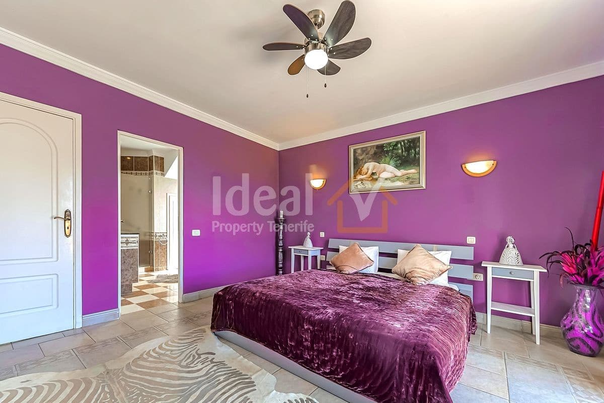 3 soveværelse Villa til salg i Callao Salvaje med swimmingpool - € 850.000 (Ref: 8675624)