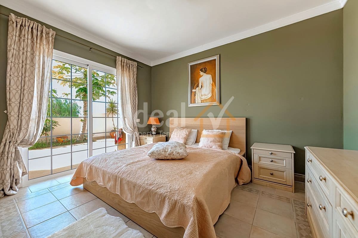 3 soveværelse Villa til salg i Callao Salvaje med swimmingpool - € 850.000 (Ref: 8675624)