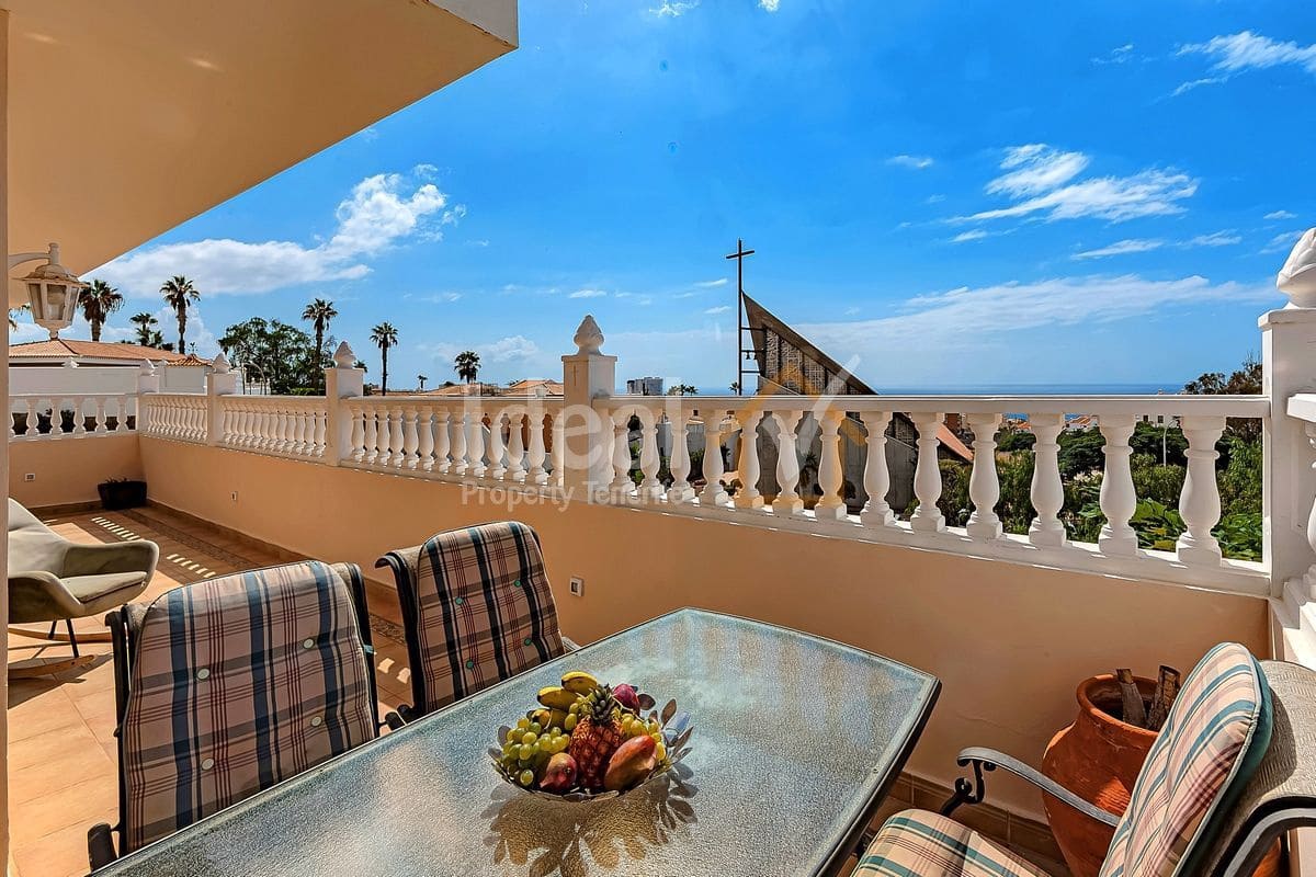 3 soveværelse Villa til salg i Callao Salvaje med swimmingpool - € 850.000 (Ref: 8675624)