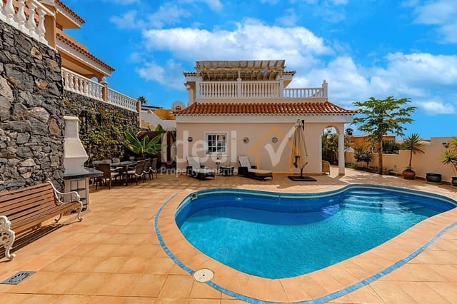 3 soveværelse Villa til salg i Callao Salvaje, Adeje med swimmingpool - € 850.000 (Ref: 8675624)
