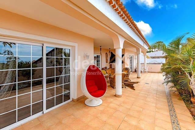 3 soveværelse Villa til salg i Callao Salvaje, Adeje med swimmingpool - € 850.000 (Ref: 8675624)