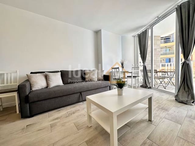 1 bedroom Apartment for sale in Playa de las Americas, Arona with pool - € 270,000 (Ref: 8687344)