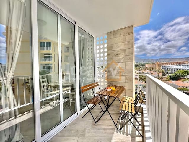 1 bedroom Apartment for sale in Playa de las Americas, Arona with pool - € 270,000 (Ref: 8687344)