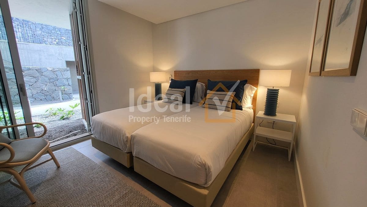 2 soveværelse Lejlighed til salg i Guia de Isora med swimmingpool garage - € 1.102.500 (Ref: 8699391)