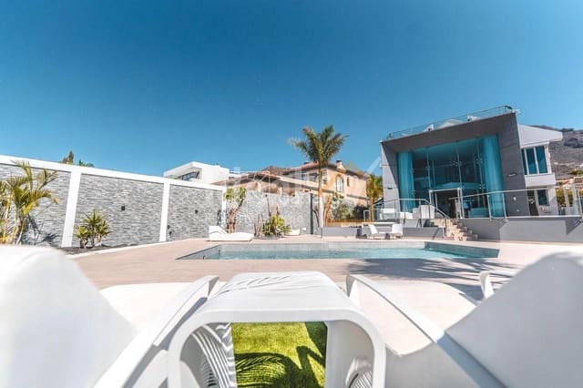 Chalet de 5 habitaciones en Costa Adeje, Adeje en venta con piscina garaje - 2.520.000 € (Ref: 8785999)