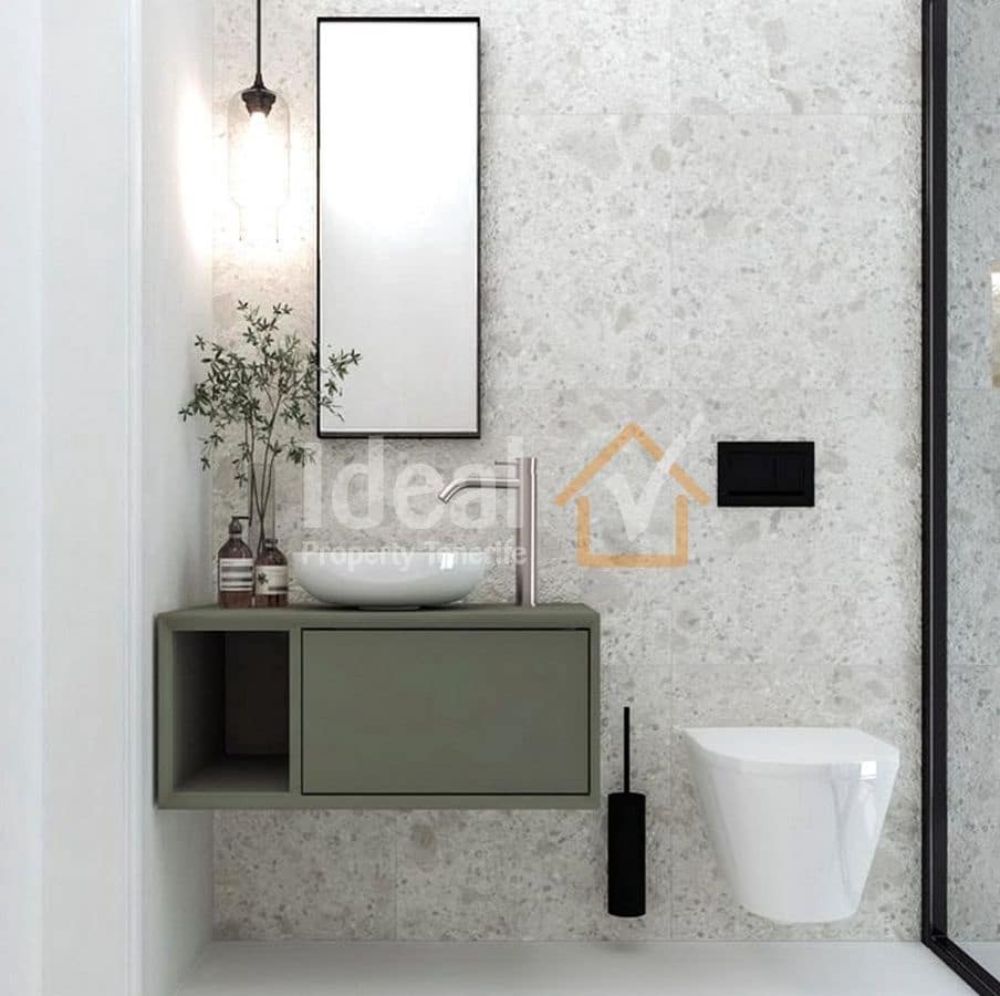 Hotell til salgs i Adeje - € 4 900 000 (Ref: 8786000)