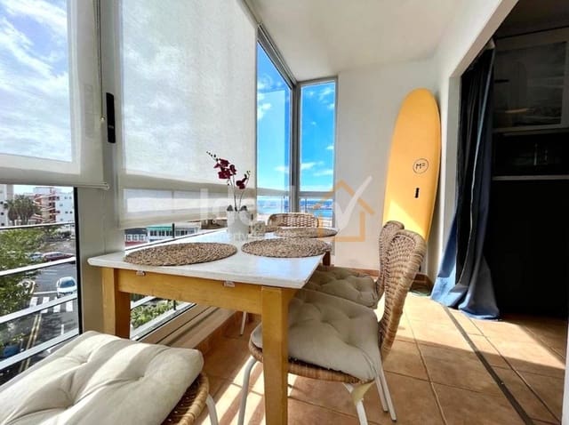 1 bedroom Apartment for sale in Los Cristianos, Arona with pool garage - € 370,000 (Ref: 8798305)