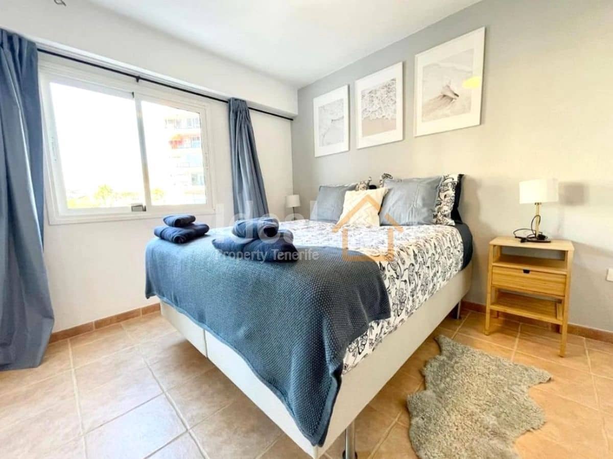 1 bedroom Apartment for sale in Los Cristianos with pool garage - € 370,000 (Ref: 8798305)