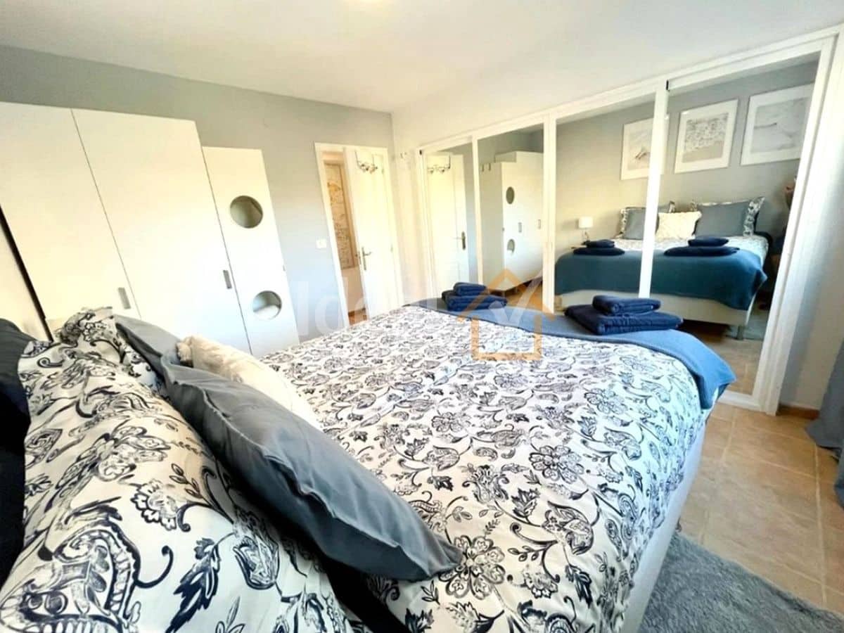 1 bedroom Apartment for sale in Los Cristianos with pool garage - € 370,000 (Ref: 8798305)