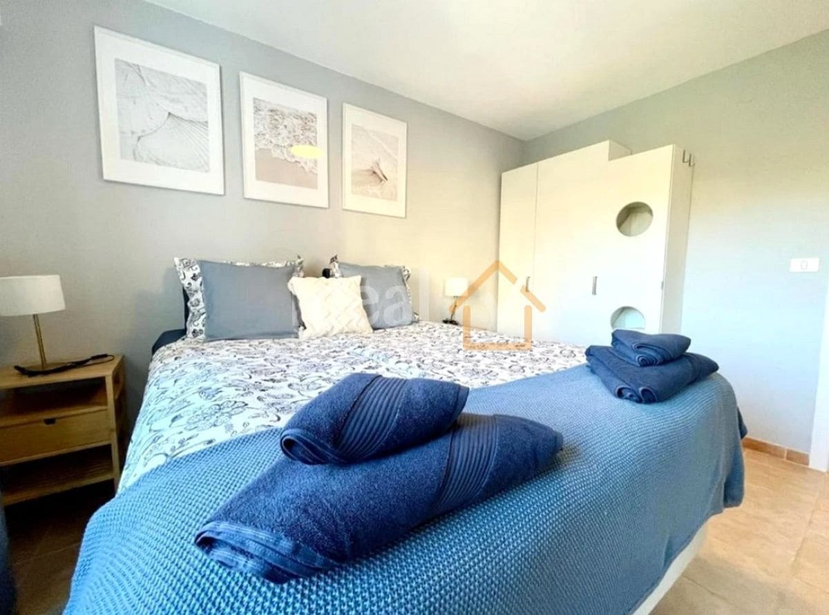 1 bedroom Apartment for sale in Los Cristianos with pool garage - € 370,000 (Ref: 8798305)