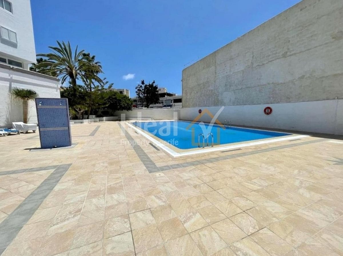 1 bedroom Apartment for sale in Los Cristianos with pool garage - € 370,000 (Ref: 8798305)