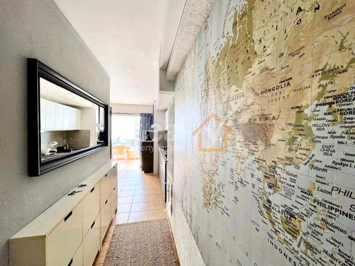 1 bedroom Apartment for sale in Los Cristianos with pool garage - € 370,000 (Ref: 8798305)