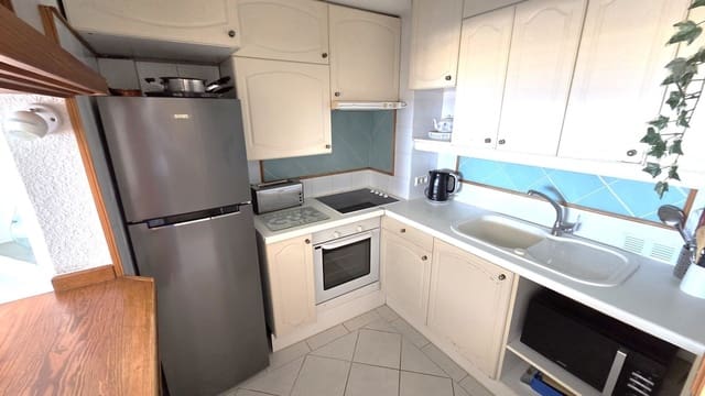 1 sypialnia Apartament na sprzedaż w San Eugenio Bajo, Adeje z basenem - 415 000 € (Ref: 8854565)