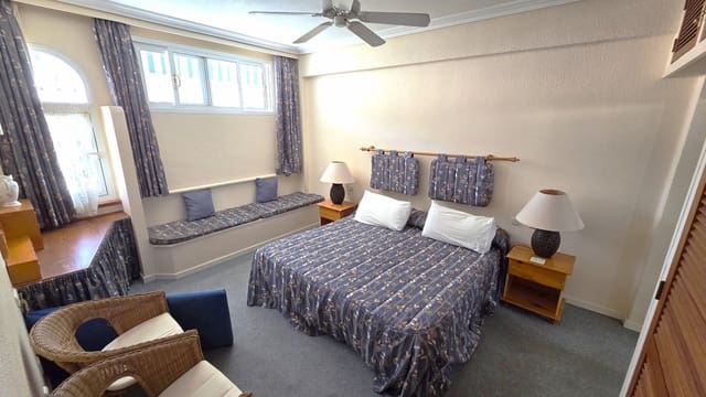 1 sypialnia Apartament na sprzedaż w San Eugenio Bajo, Adeje z basenem - 415 000 € (Ref: 8854565)