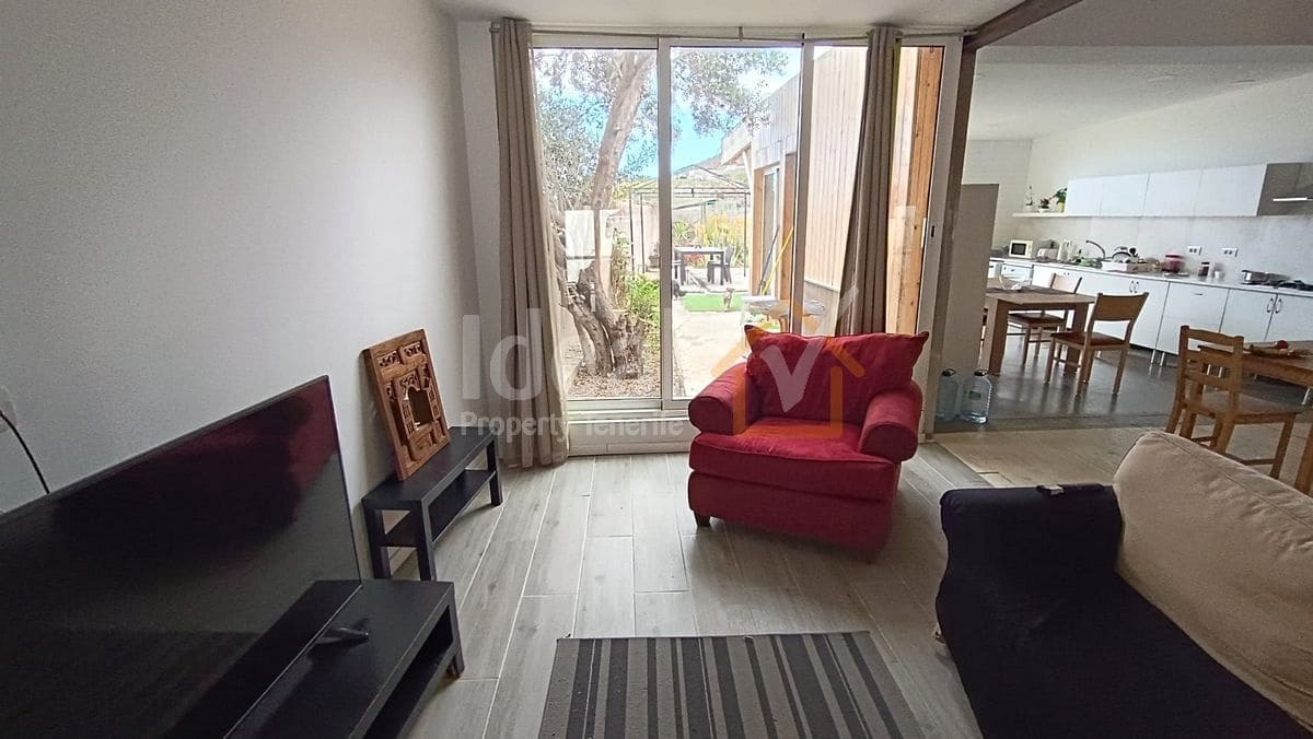 9 soverom Villa til salgs i Arona med svømmebasseng garasje - € 880 000 (Ref: 8942719)