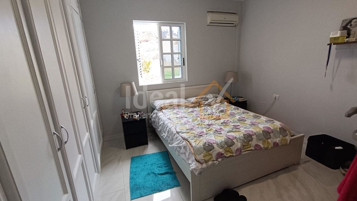 9 soverom Villa til salgs i Arona med svømmebasseng garasje - € 880 000 (Ref: 8942719)