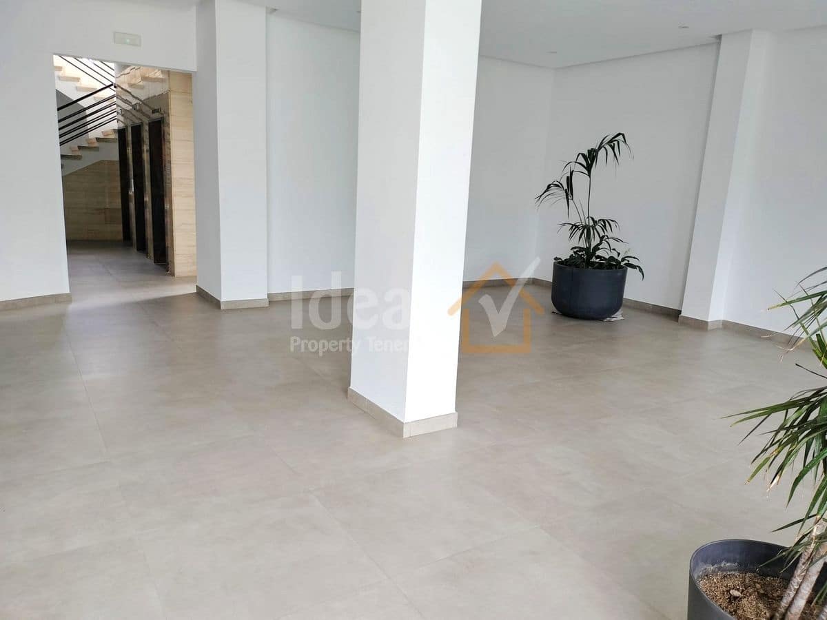 1 soveværelse Lejlighed til salg i Costa Adeje med swimmingpool garage - € 285.000 (Ref: 8950074)