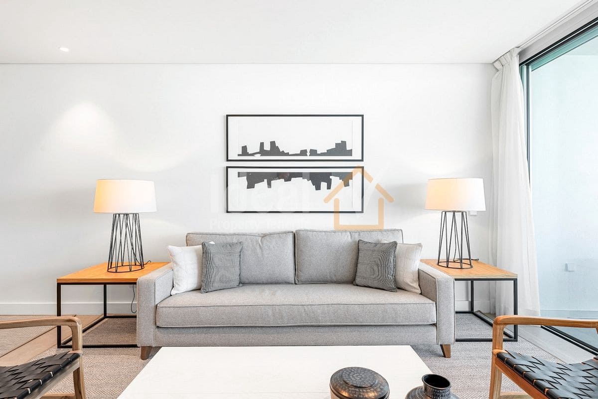 2 makuuhuone Huoneisto myytävänä paikassa Guia de Isora mukana uima-altaan 
autotalli - 895 000 € (Ref: 8954087)