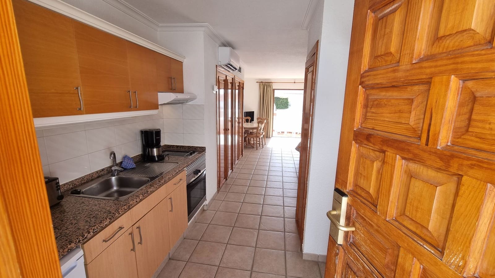 Studio til salg i Los Cristianos med swimmingpool - € 169.000 (Ref: 8982111)