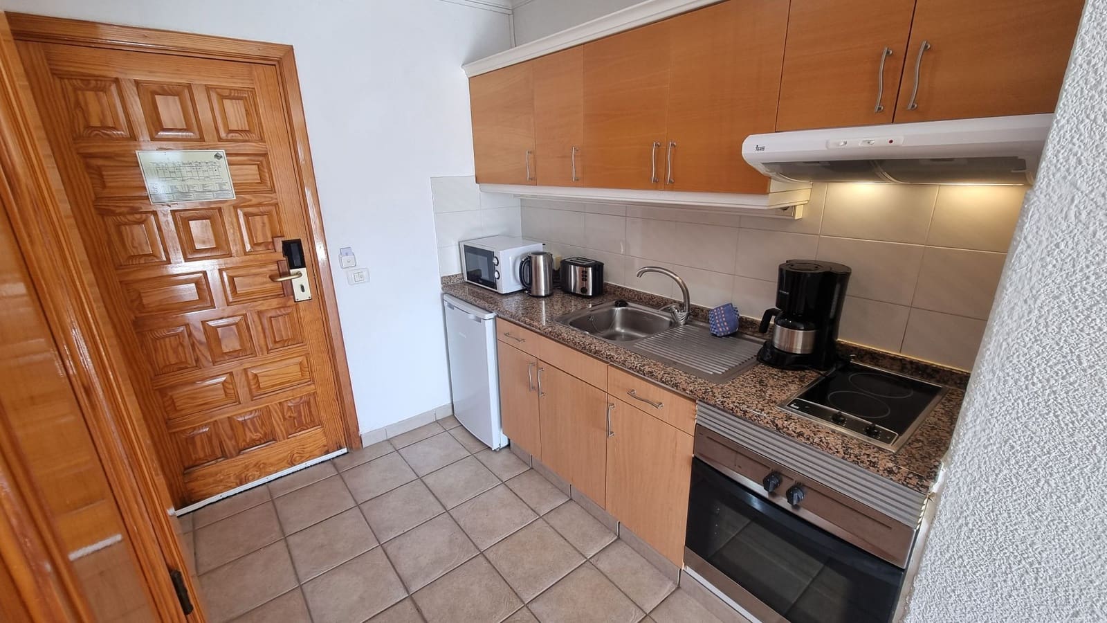 Studio til salg i Los Cristianos med swimmingpool - € 169.000 (Ref: 8982111)