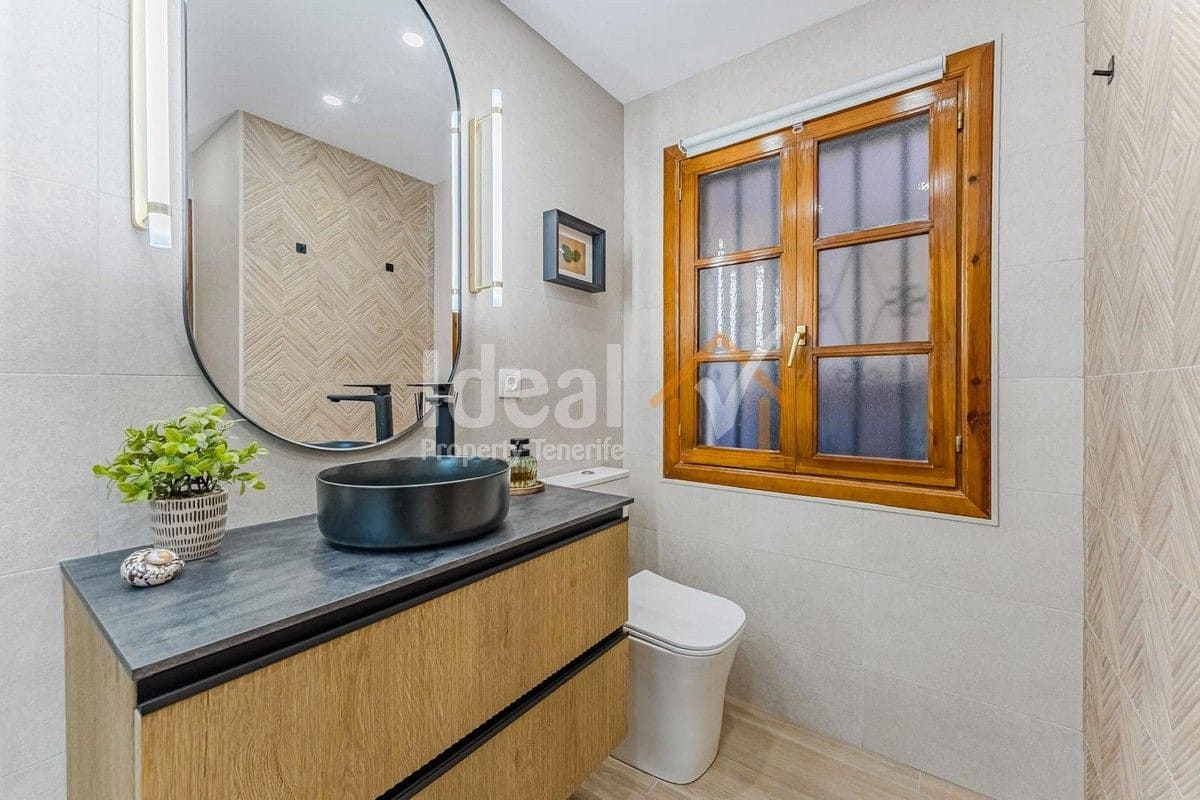 1 soverom Leilighet til salgs i Costa Adeje med svømmebasseng - € 284 999 (Ref: 9100471)