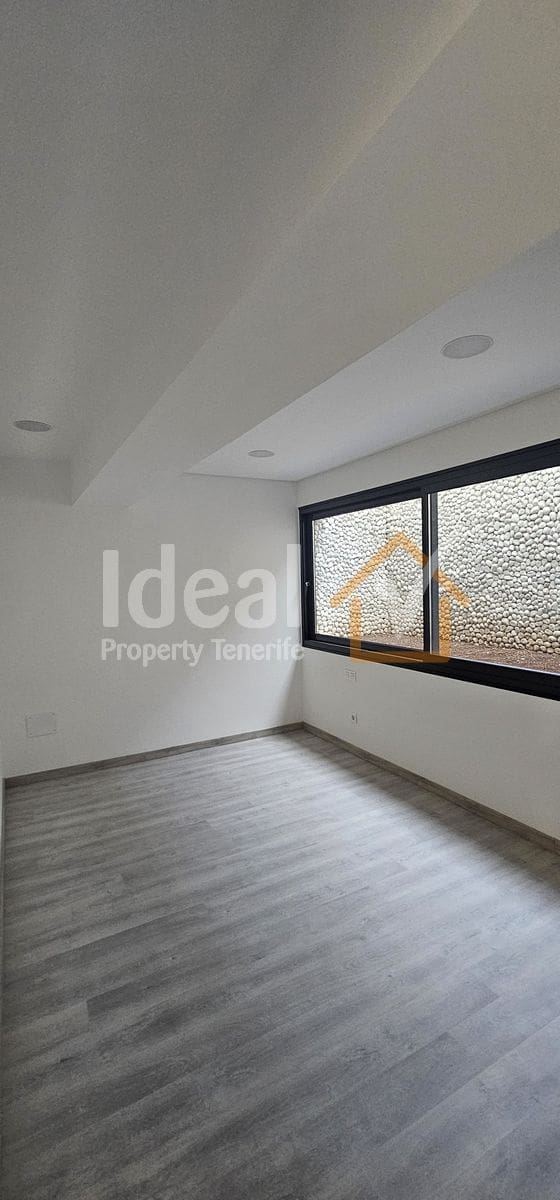 4 soveværelse Villa til salg i Costa Adeje med swimmingpool garage - € 1.850.000 (Ref: 9129468)