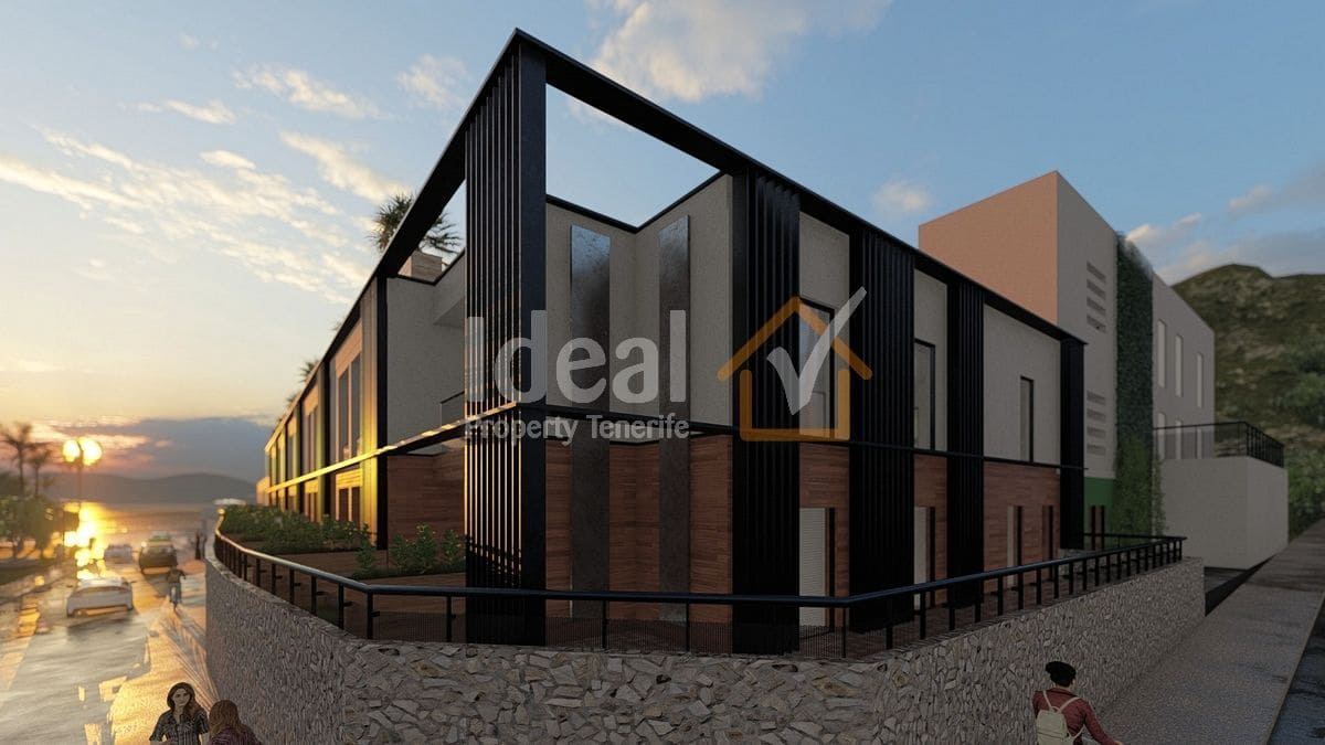 2 bedroom Apartment for sale in Cabo Blanco with garage - € 196,500 (Ref: 9136884)