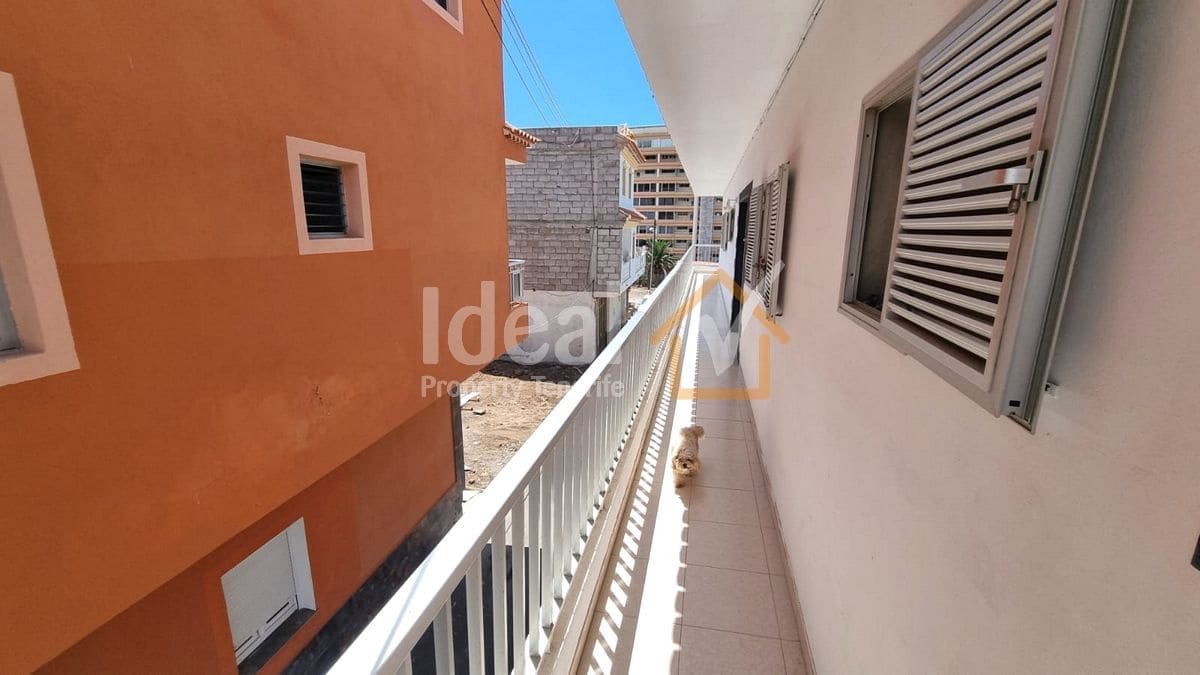 7 Zimmer Villa zu verkaufen in Adeje - 950.000 € (Ref: 9195261)