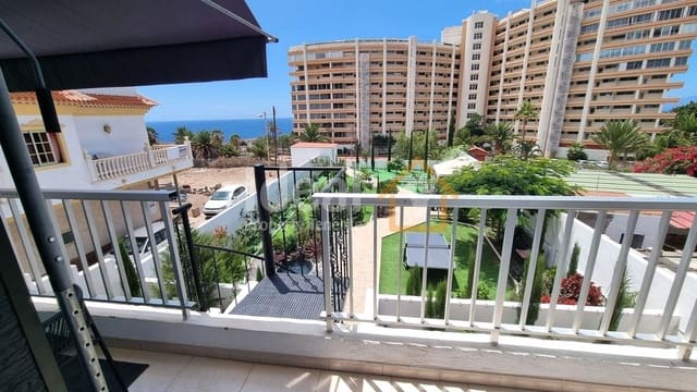 7 Zimmer Villa zu verkaufen in Adeje - 950.000 € (Ref: 9195261)