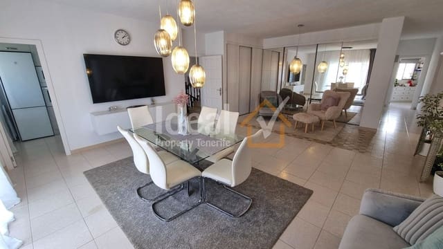 7 Zimmer Villa zu verkaufen in Adeje - 950.000 € (Ref: 9195261)